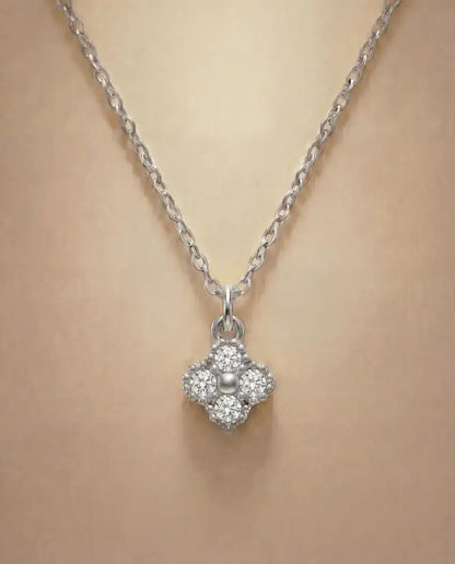 aphoriah SILVER Ivory Rosette® Chain Necklace